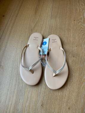 Women's Shade & Shore Cali Rhinestone Flip Flop Sandals - Beige